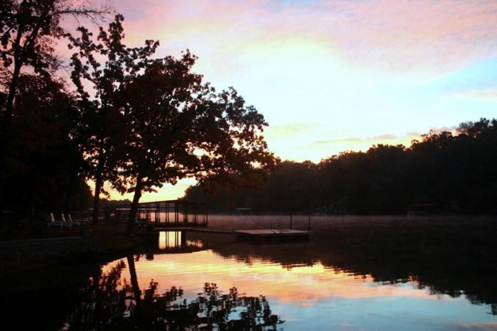 #09 - Large Lakeview One Bedroom- Pet Friendly Hot Springs Zewnętrze zdjęcie