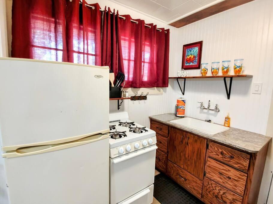 #09 - Large Lakeview One Bedroom- Pet Friendly Hot Springs Zewnętrze zdjęcie